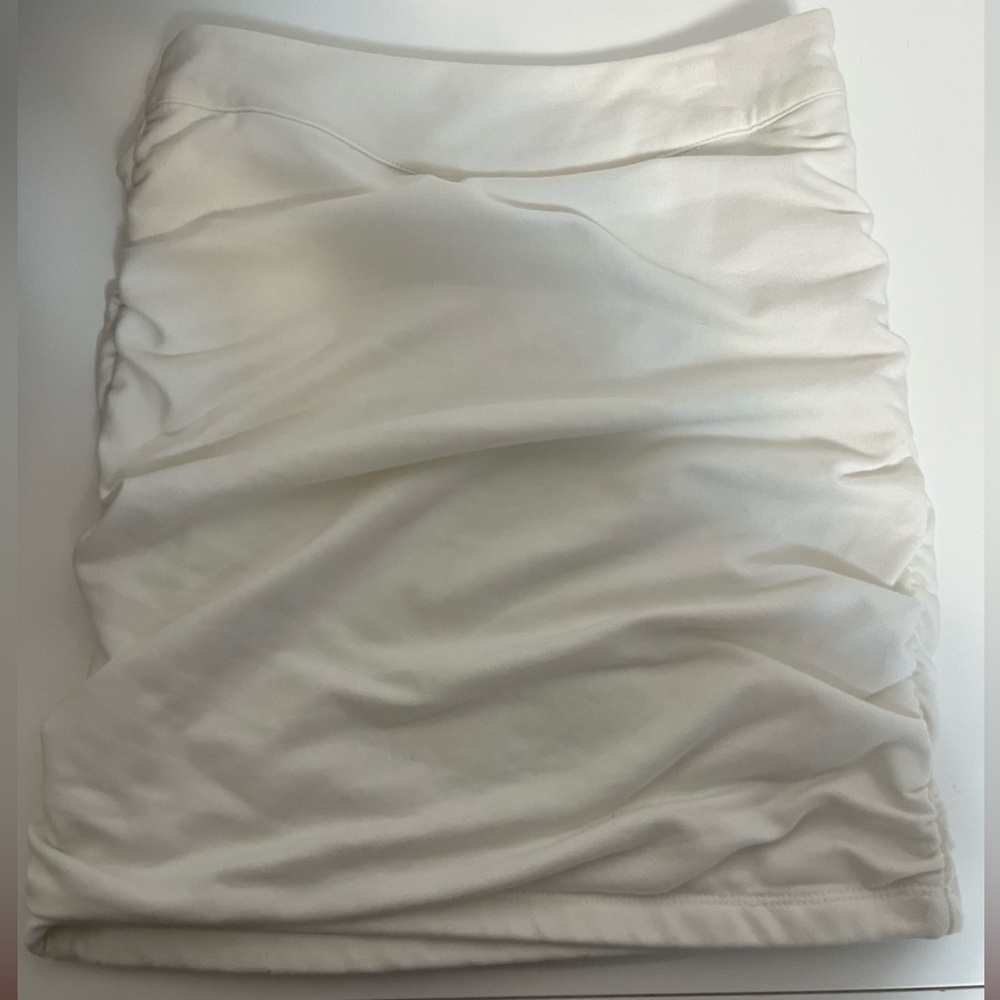 Princess Polly Skirt - Picture 4 of 5